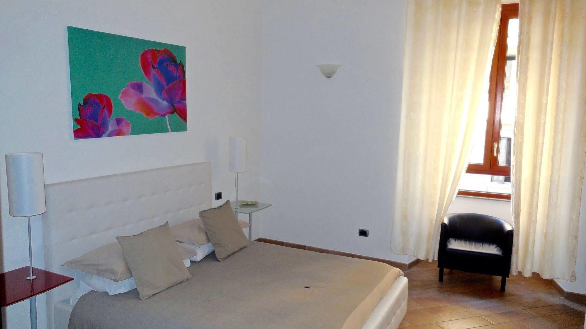 Tridente Rooms Roma Esterno foto
